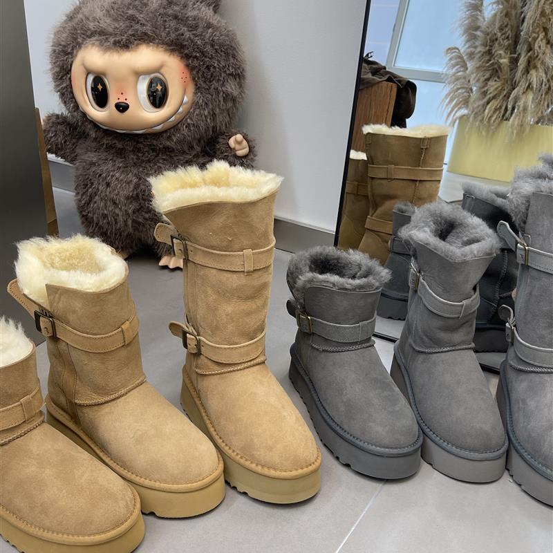 羊皮毛一体雪地靴冬季新款时尚骑士靴卡扣两穿厚底中筒靴增高保暖