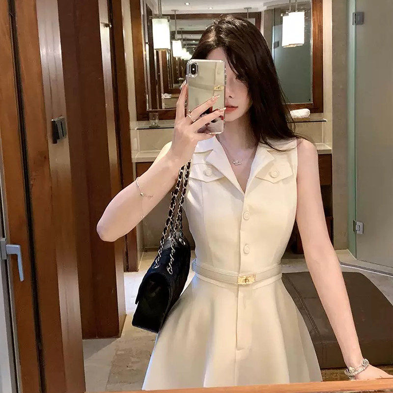法式纯欲风高级感无袖衬衫连衣裙子女设计感收腰气质短裙夏季新款