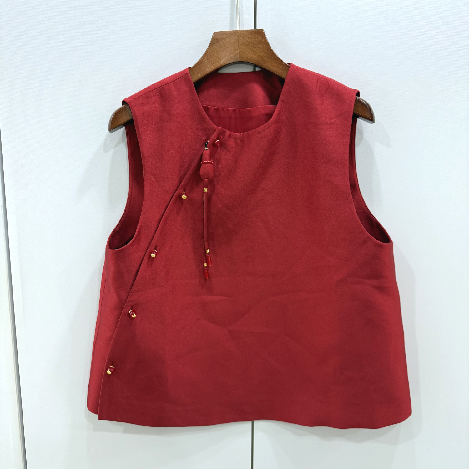 JD702欧洲站2026早春新款斜门禁盘扣圆领简约国风羊毛布马甲外套