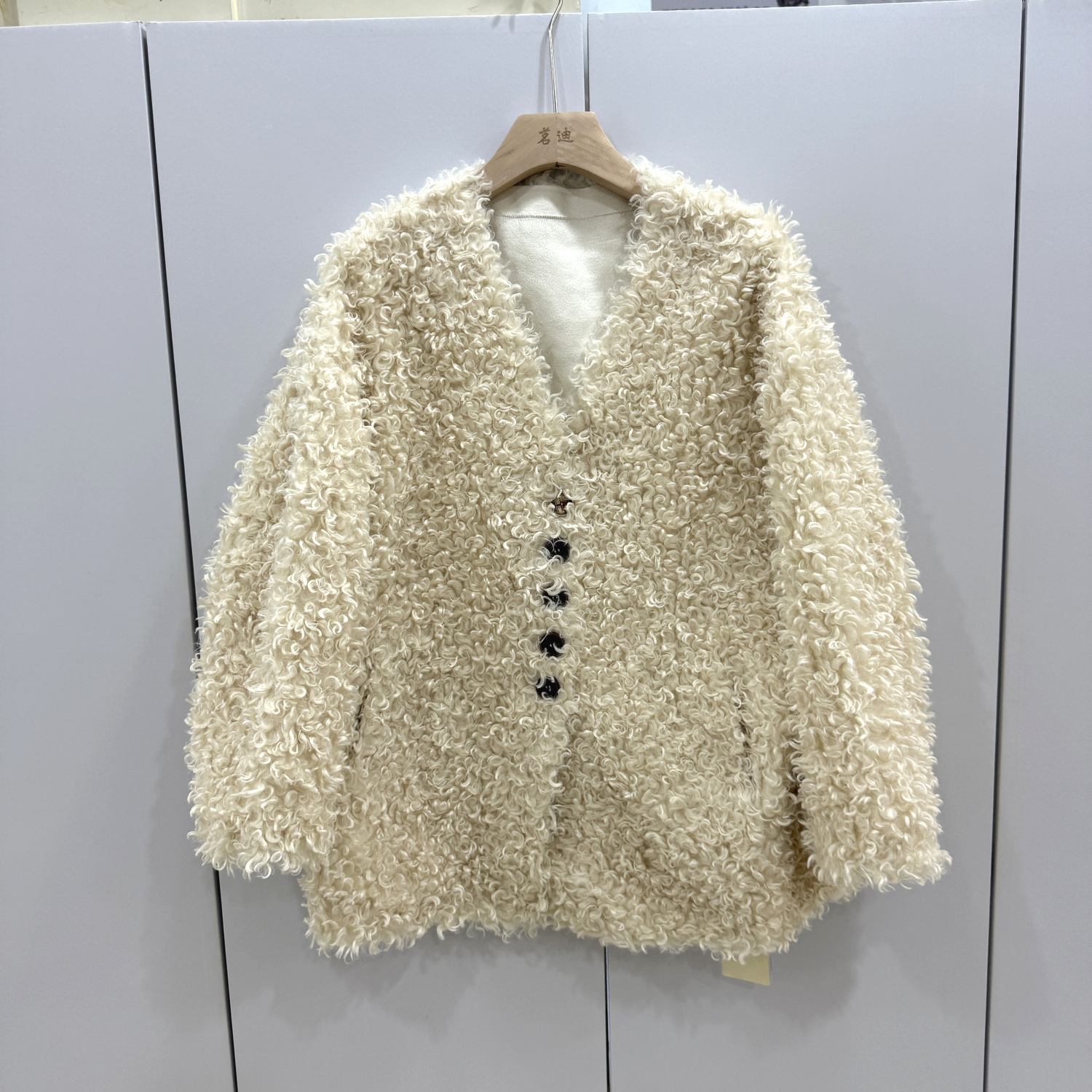 KDSDM25663欧洲站2025秋冬韩系V领波斯卷毛绒麂皮绒里衬保暖皮草