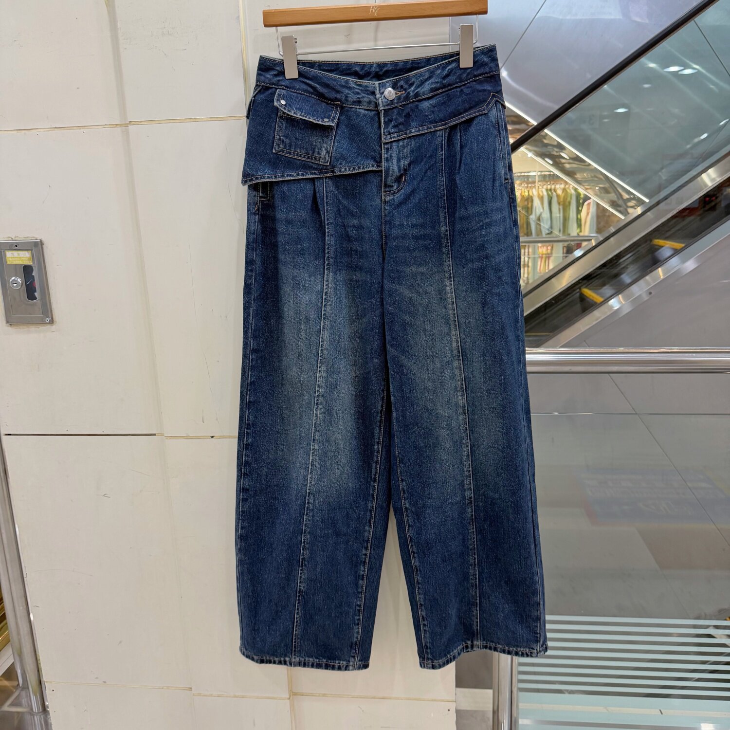 H6976欧货复古高腰直筒牛仔裤女宽松显瘦百搭减龄设计感垮裤长裤