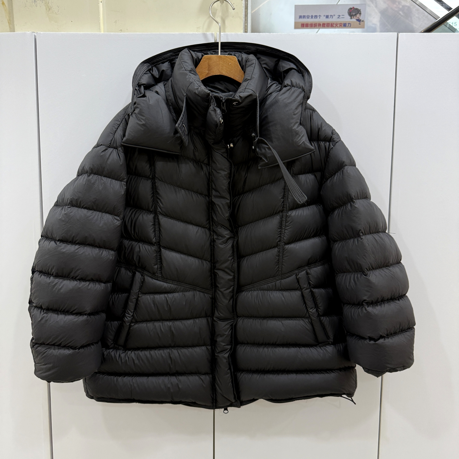 DHZ欧洲站25冬新款时尚拆卸连帽休闲泡芙小个中长排骨阔版羽绒服
