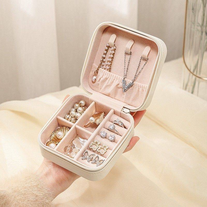 便携式首饰收纳盒防氧化耳环项链戒指小型精致防尘家居饰品收纳盒