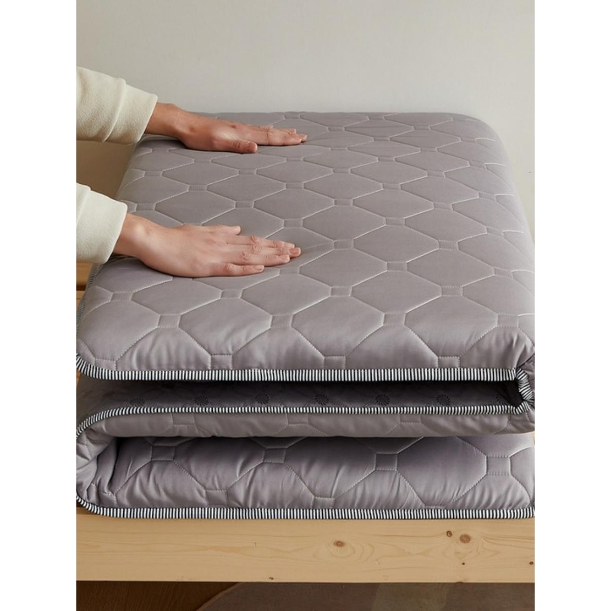 学生宿舍床垫子加厚硬质棉垫单双人床褥企业学校宿舍