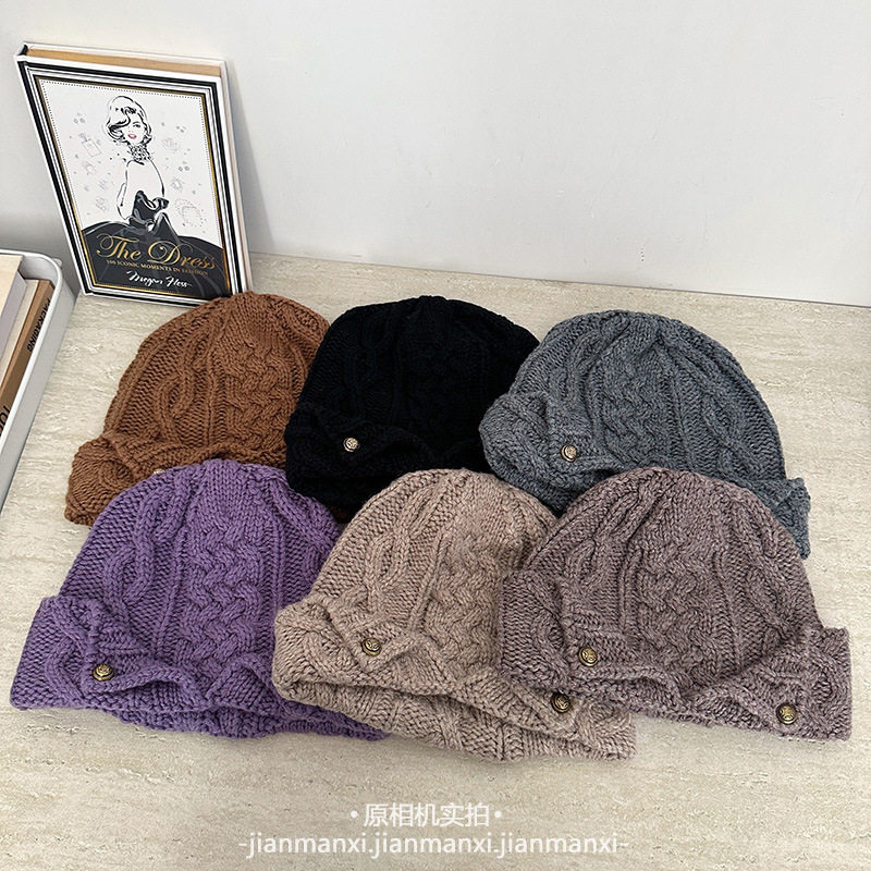 秋冬纯色纽扣翻领设计麻花堆堆帽时尚百搭休闲保暖毛线帽包头冷帽