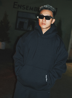 OOTC「元素胶囊」530g超重磅廓形纯色刺绣加绒卫衣澳粒绒短宽帽衫