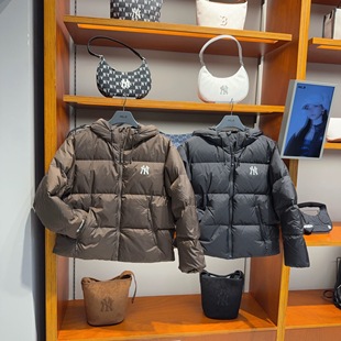 MLB羽绒服短款张凌赫同款男女连帽鹅绒羽绒服25冬季新款3ADJB4056