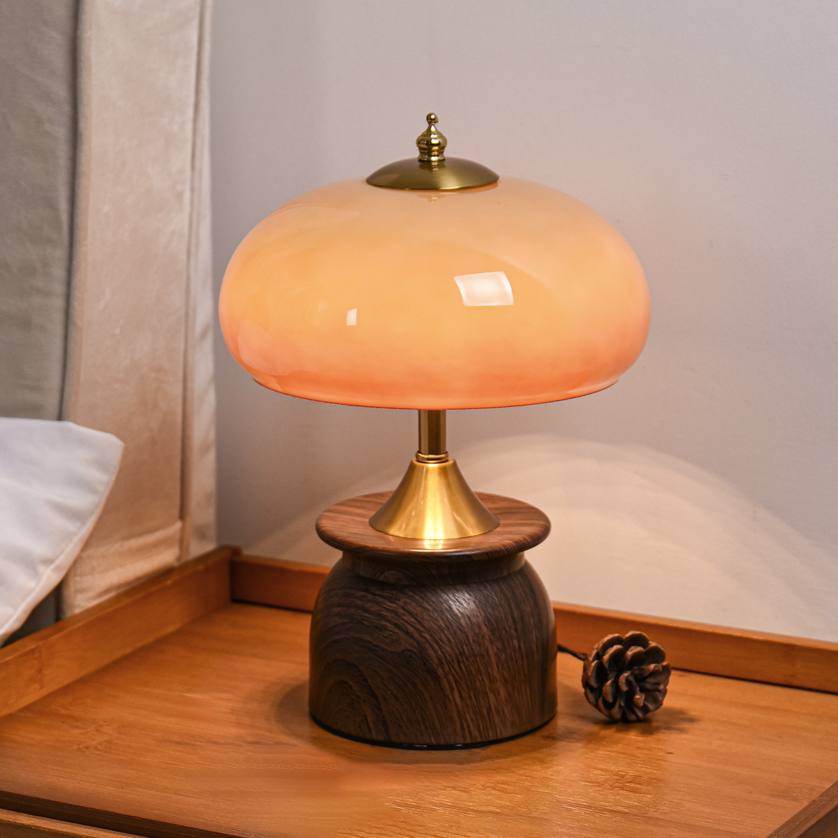 2025中古风台灯卧室床头灯高级感美式复古书房装饰轻奢氛围小夜灯