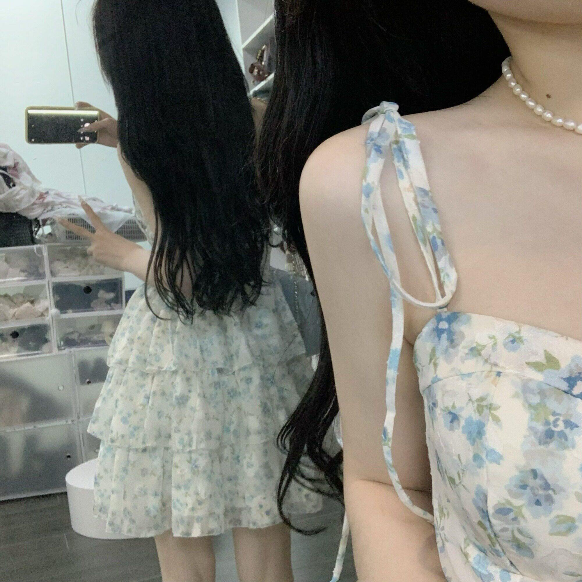 蓝色碎花吊带洋装女夏季2026新款蛋糕裙小个子雪纺短裙两件式套装