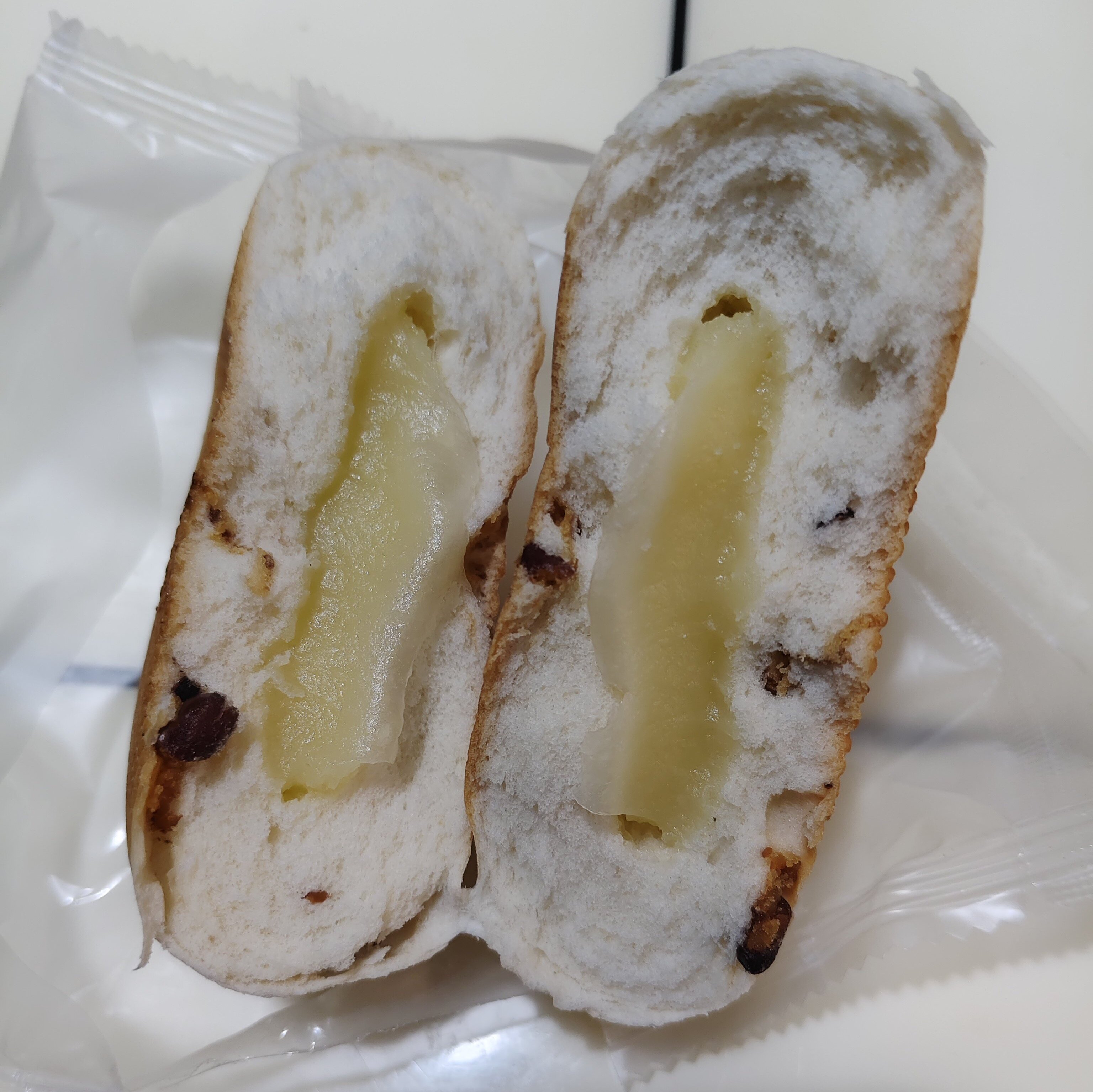 红豆味乳酪夹心软面包奶酪餐包夜宵充饥加班上班族学生早代餐零食