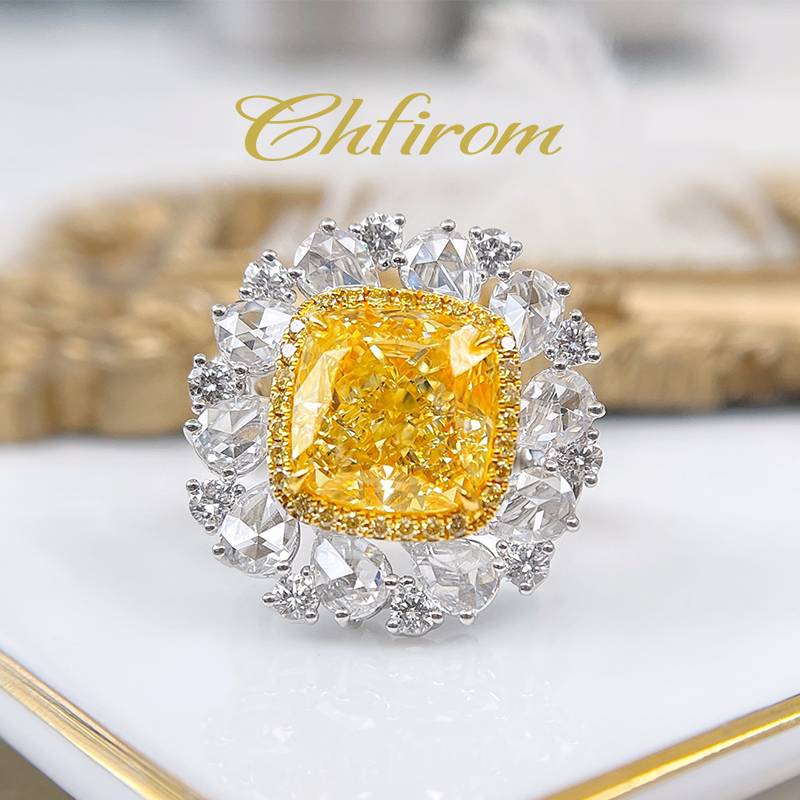 楚夫人 18k金豪华贵气群镶7克拉黄钻戒指两用款天然彩色钻戒定制