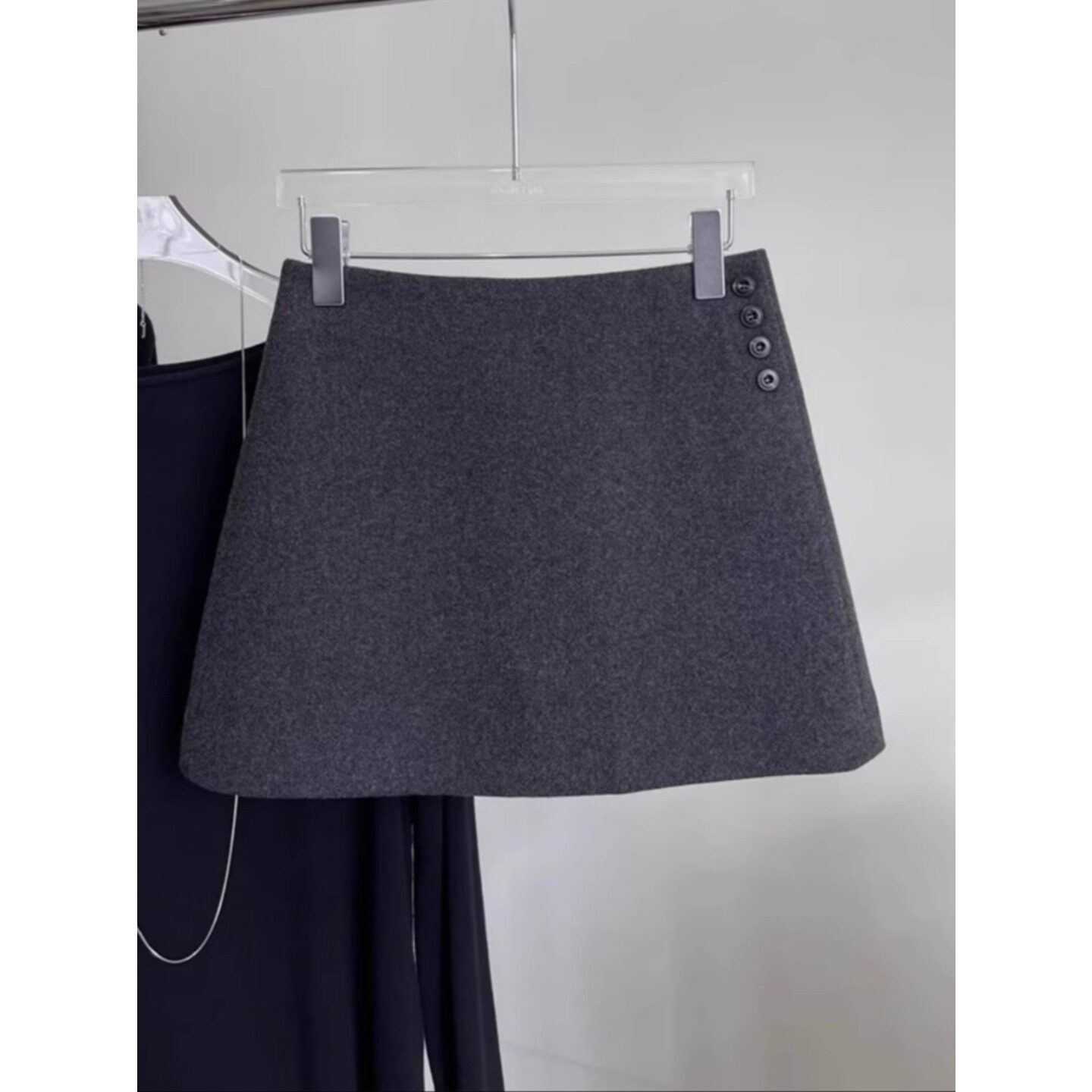 大码胖mm简约通勤a字毛呢短裙女秋冬新款高腰显瘦百搭呢子半身裙