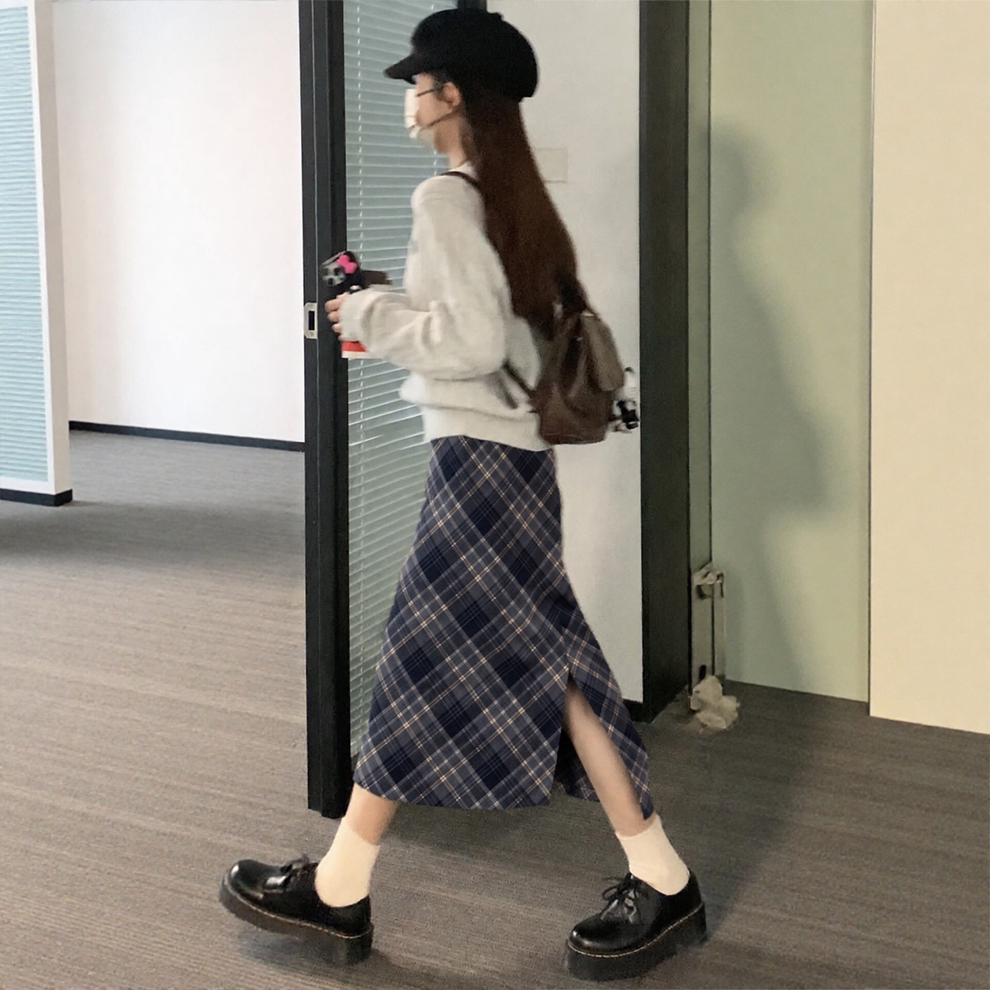韩系格子毛呢半身裙2026秋冬季新款学院风高腰显瘦百搭中长款长裙