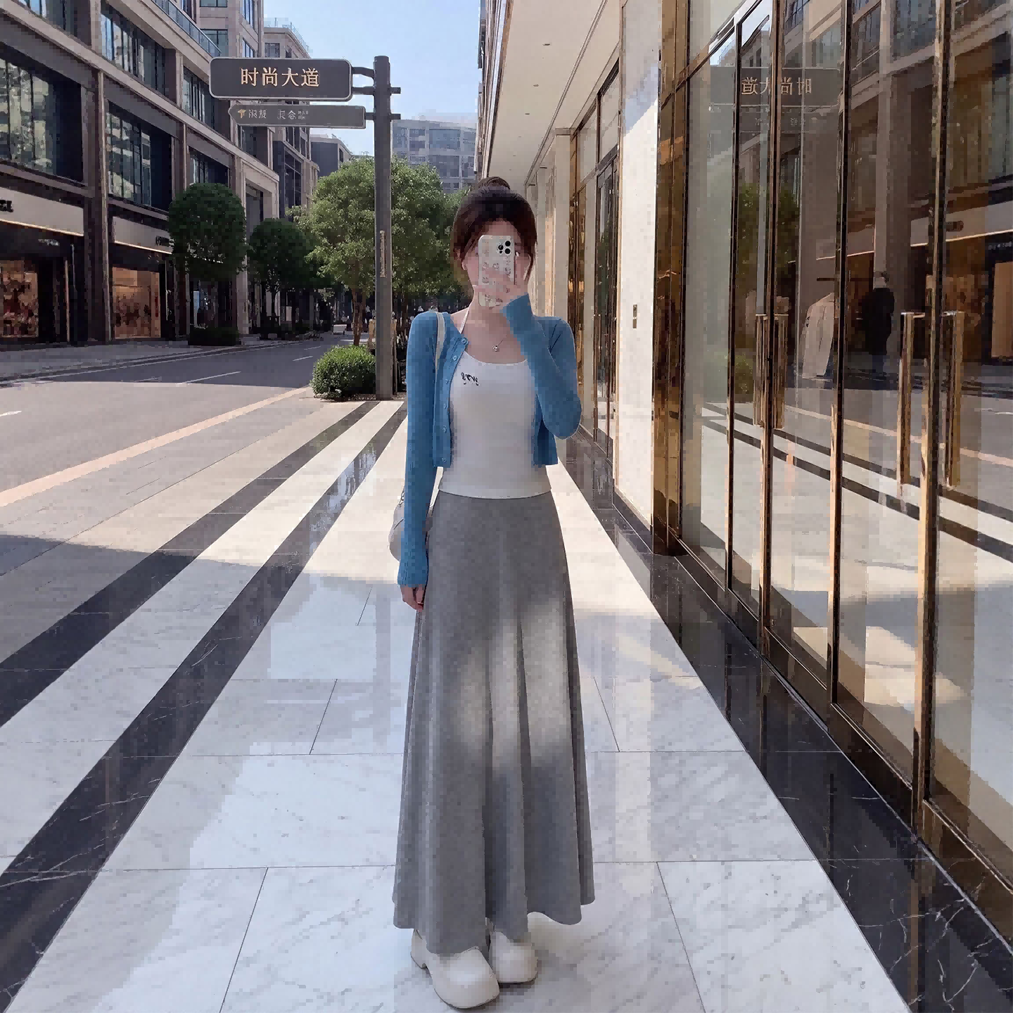 灰色半身裙女秋季2026新款高腰大码a字伞裙小个子超美包臀长裙子