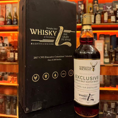 卡尔里拉17年whiskyL限定威士忌