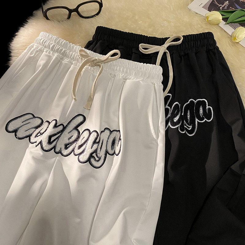 平铺潮牌嘻哈字母刺绣运动短裤夏季休闲五分裤K3072-P32控45女类图片
