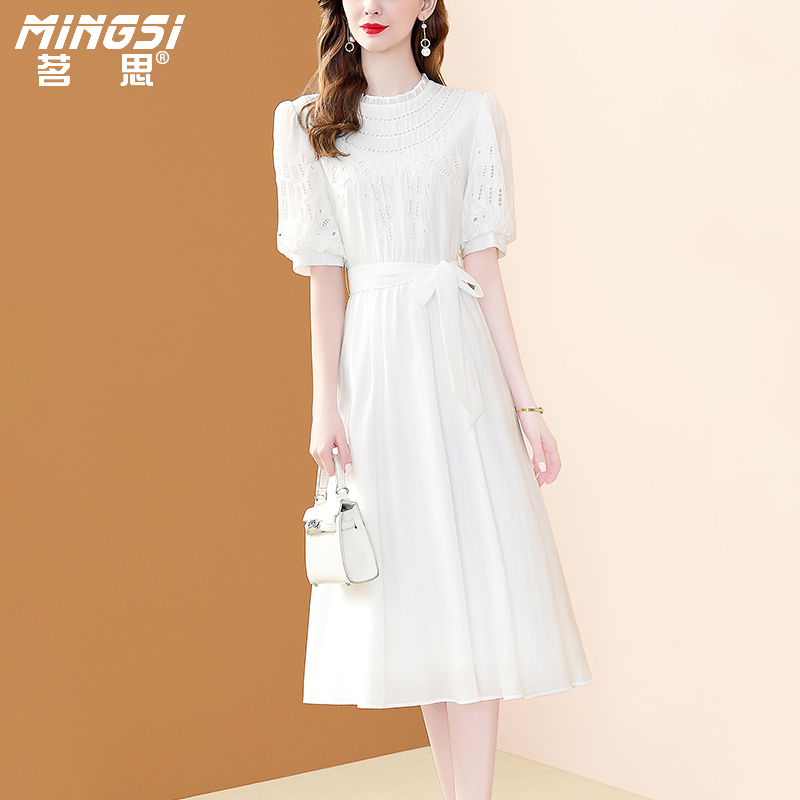 白色天丝夏季气质收腰显瘦连衣裙