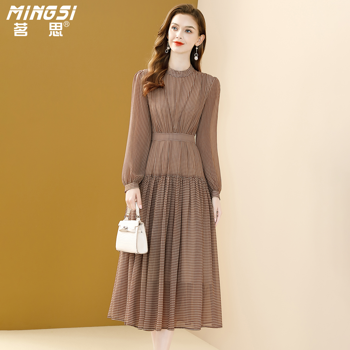 设计感碎花气质轻熟风连衣裙女