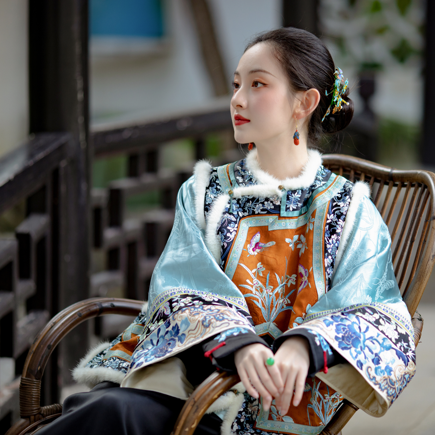 绣蝶兰熏丨一城风絮丨香云纱马夹