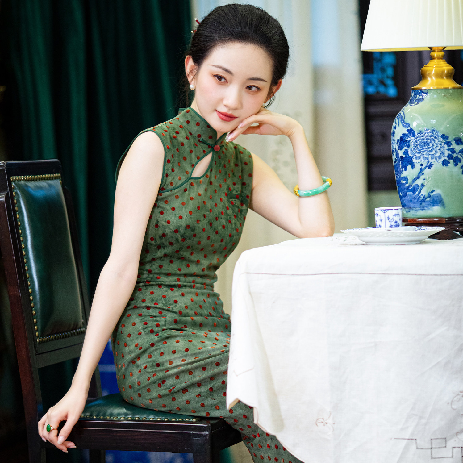 绛点嫣红丨一城风絮丨夏季鱼尾设计复古无袖改良旗袍新中式连衣裙