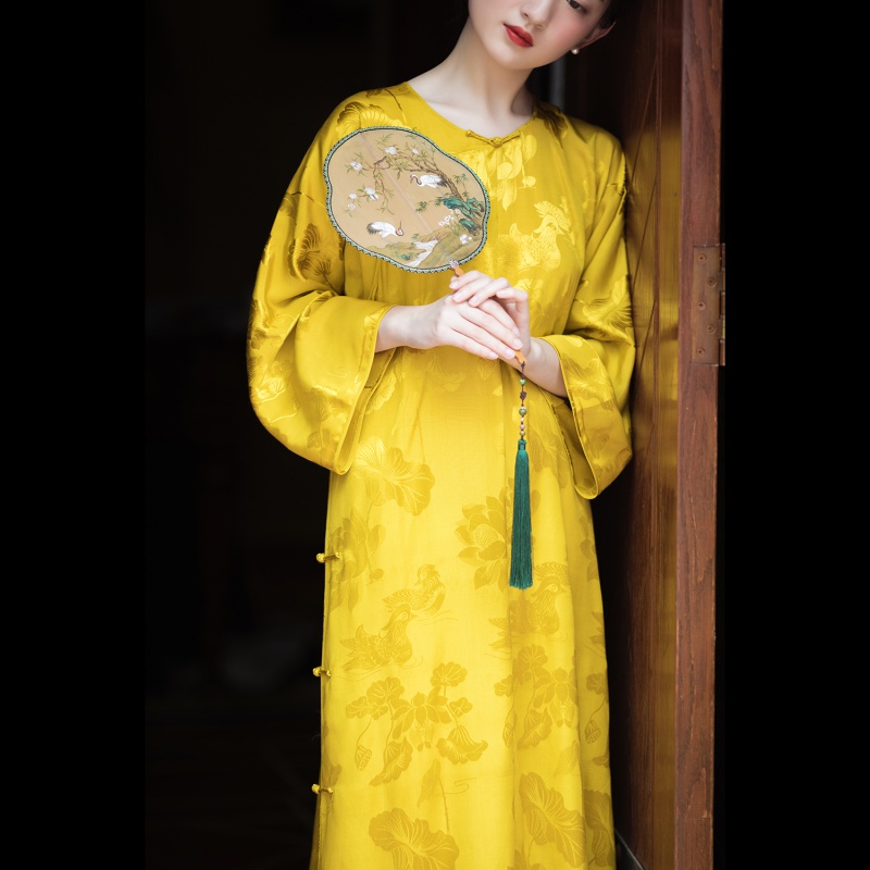 金芝玉叶丨一城风絮丨老缎子旗袍