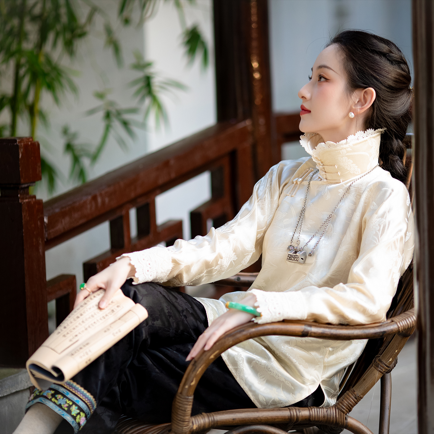 玉蝶序丨一城风絮丨提花缎上衣