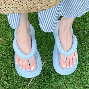 明星同款 拖鞋 海边沙滩女士厚底人字拖夏外穿凉拖防滑防臭2025新款