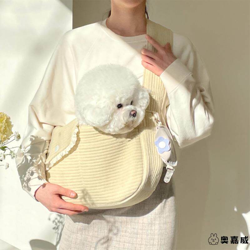 宠物外出便携背包小型犬猫包猫咪狗狗斜挎装猫的单肩袋大容量网红