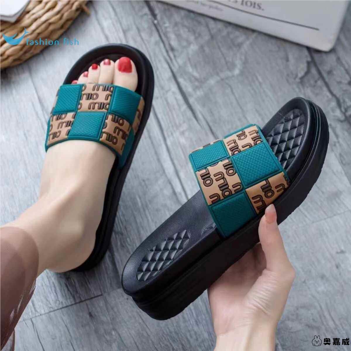 拖鞋外穿浴室秋季新款防滑可爱女