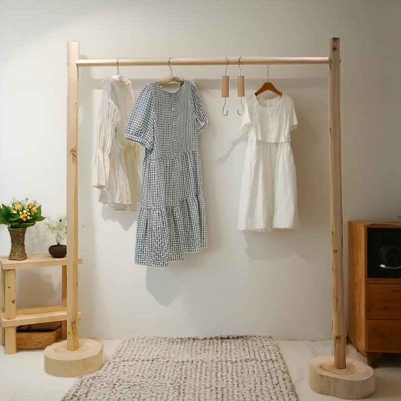 服装店简约现代实木挂衣架