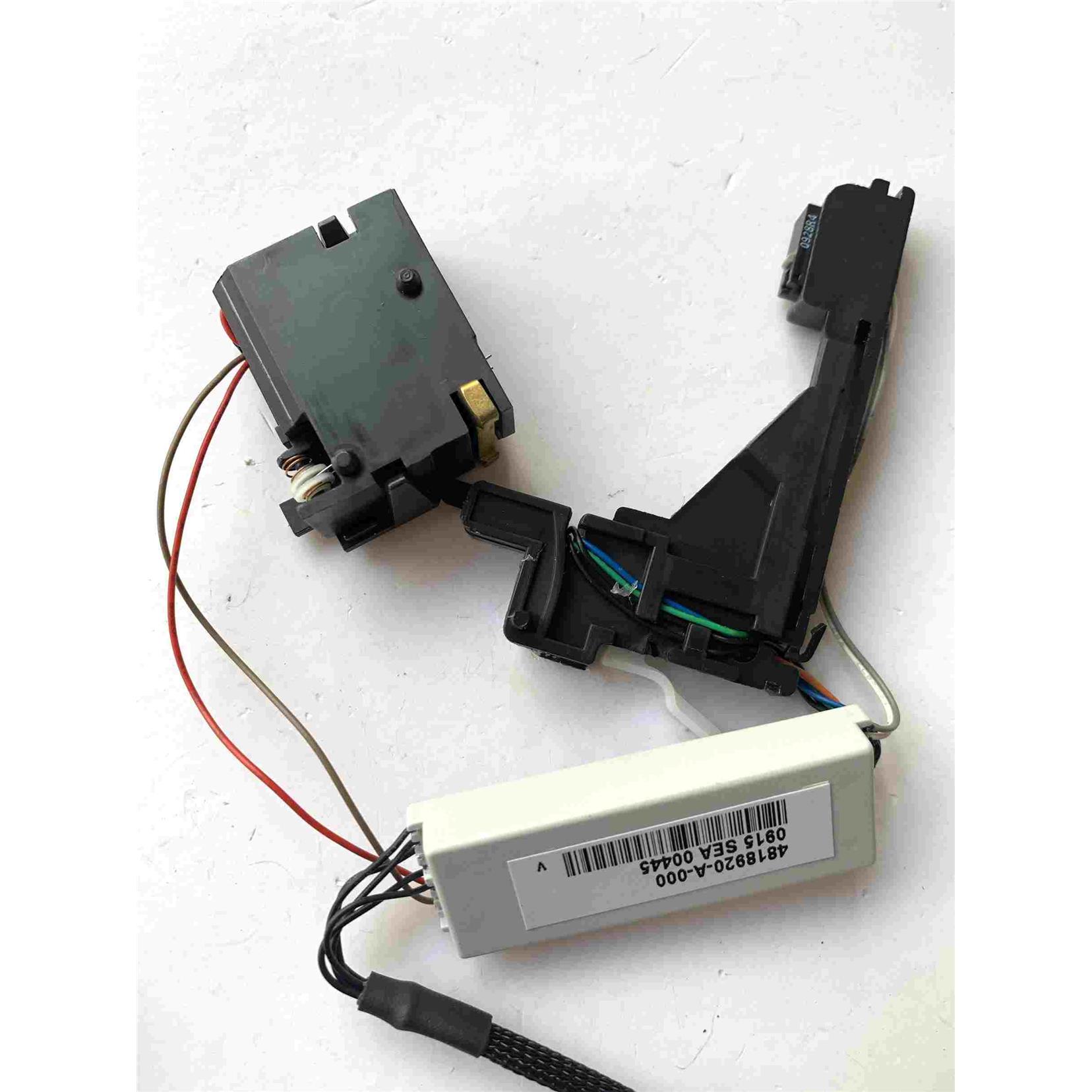 连接控制器 3只欧姆龙小微动开关 马达一只 模块 现货请直拍 全新