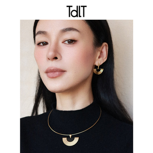 意大利希腊风设计扇形项坠项圈锁骨项链高级感轻奢小众女配饰法式