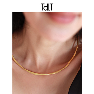 金色老钱风项圈适合冬天戴的项链女款2026新款轻奢小众设计高级感