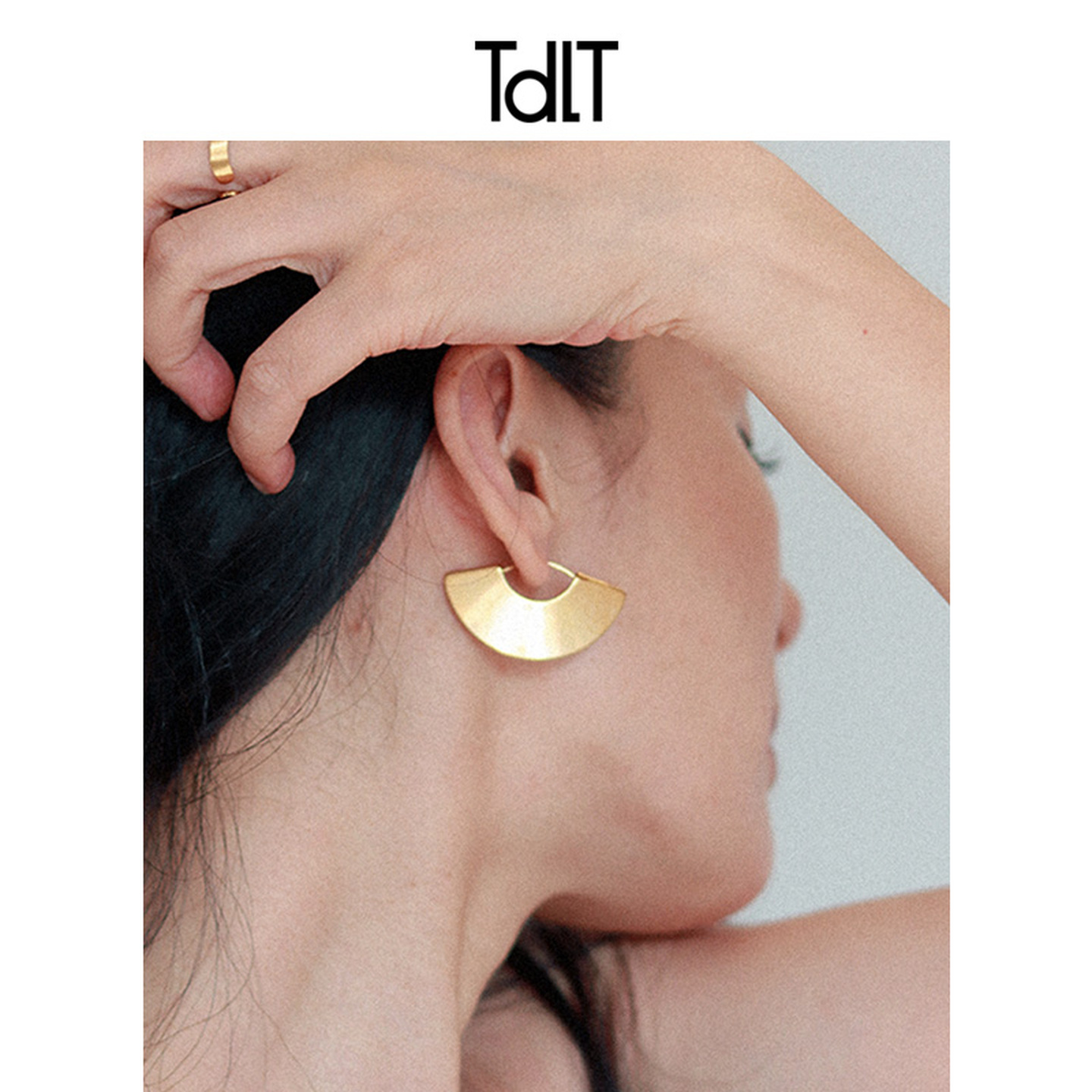 金色耳饰适合夏天的耳环圈圈扇形