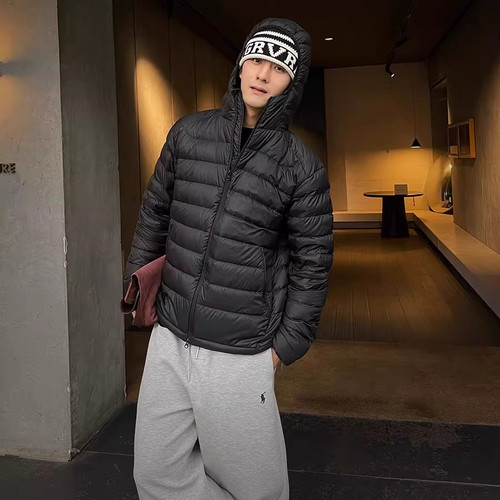 大码轻薄排骨纹连帽羽绒服外套潮