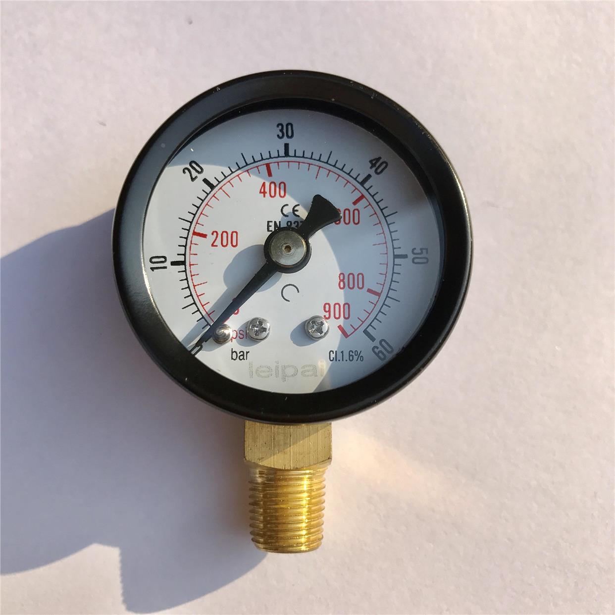 压力表 直径42mm 型号 Y-40 压力0-60bar 900psi 螺纹PT1/8 径向