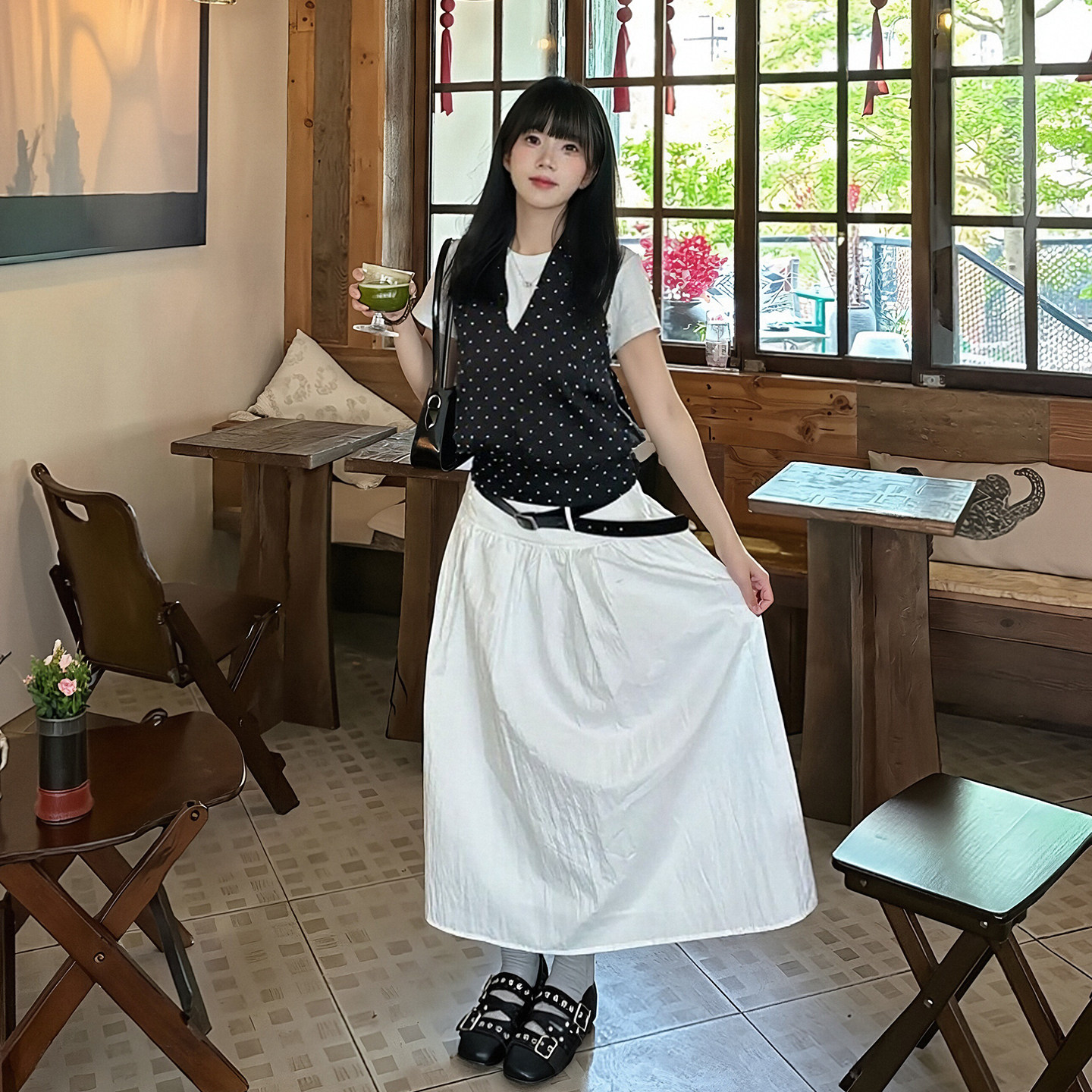 夏日穿搭松弛感韩系白色短袖t恤叠穿波点背心马甲半身裙三件套女