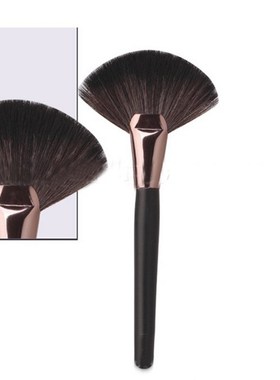 metic Tool Pro Foundation Powder Goat Hair Fan Makeup Brush