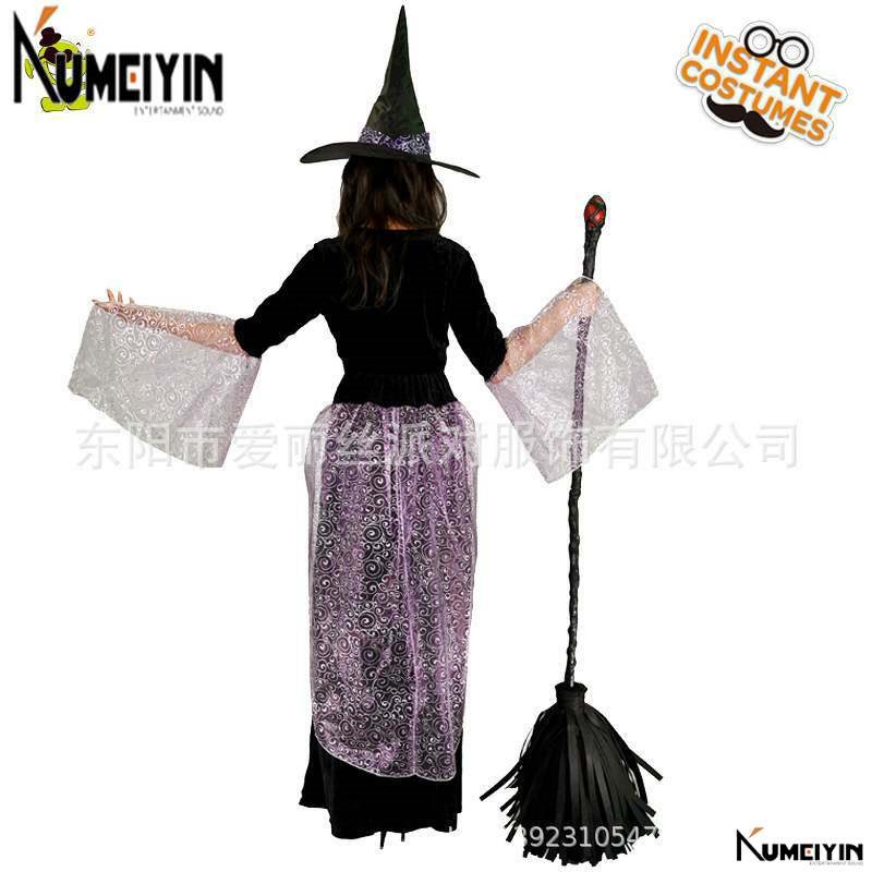 -Halloween role-playing witch costume party stage