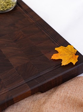 walnut wood  chess cutting board end -grain cutting board wo
