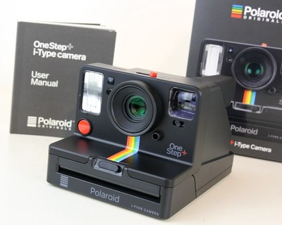 Polaroid Originals Onestep+ White and Black rainbow camera
