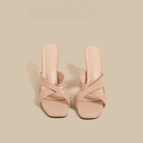 法式裸色方头漆皮外穿露趾凉拖鞋