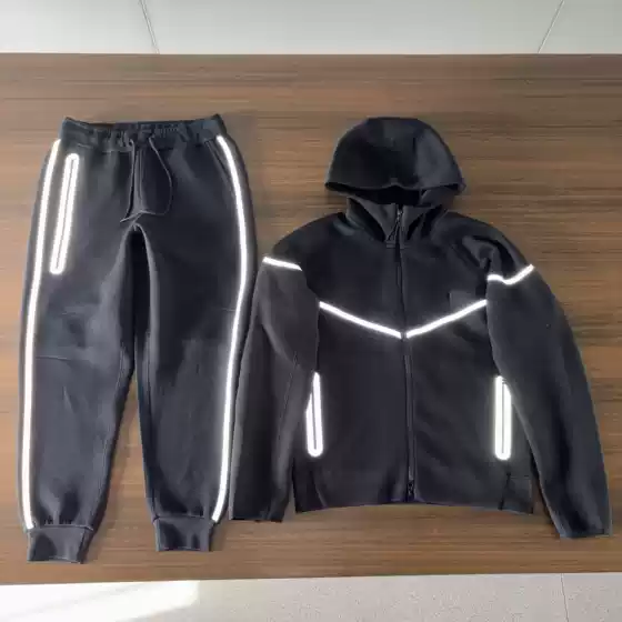 2025 New Sports Hooded Sweatshirt Air Layer Cotton Zip-Up Jacket Autumn Reflective Laminated Jacket Set