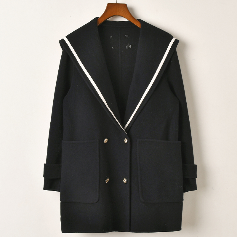 艾诺丝系列短款毛呢外套女双排扣翻领学院风减龄显瘦大衣