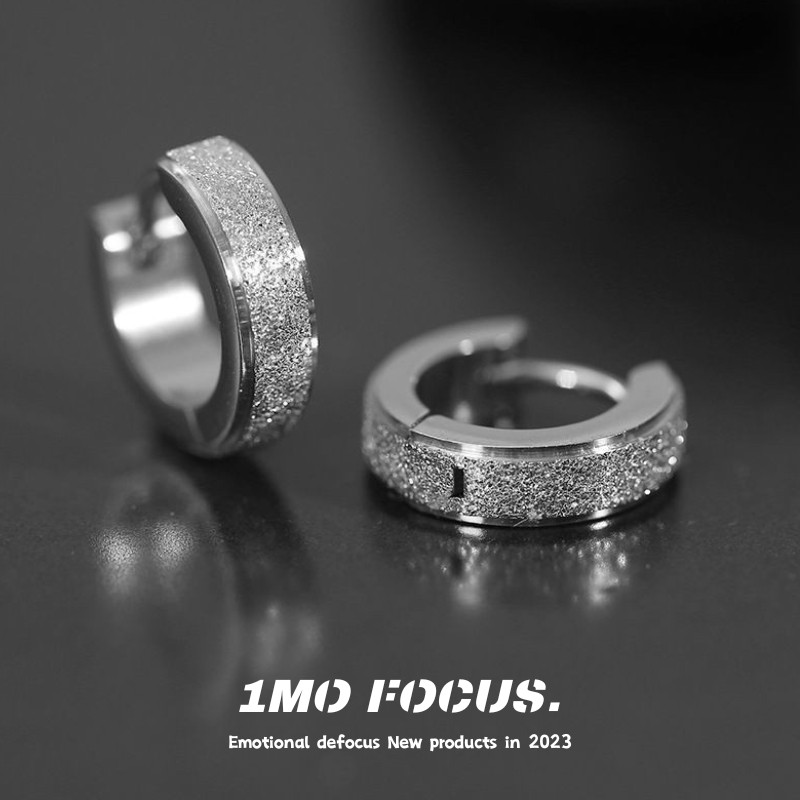 1MOFOCUS个性小众高级感耳钉