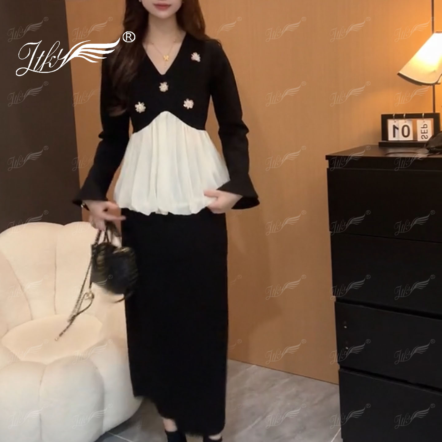 简约休闲气质减龄小香风两件套女