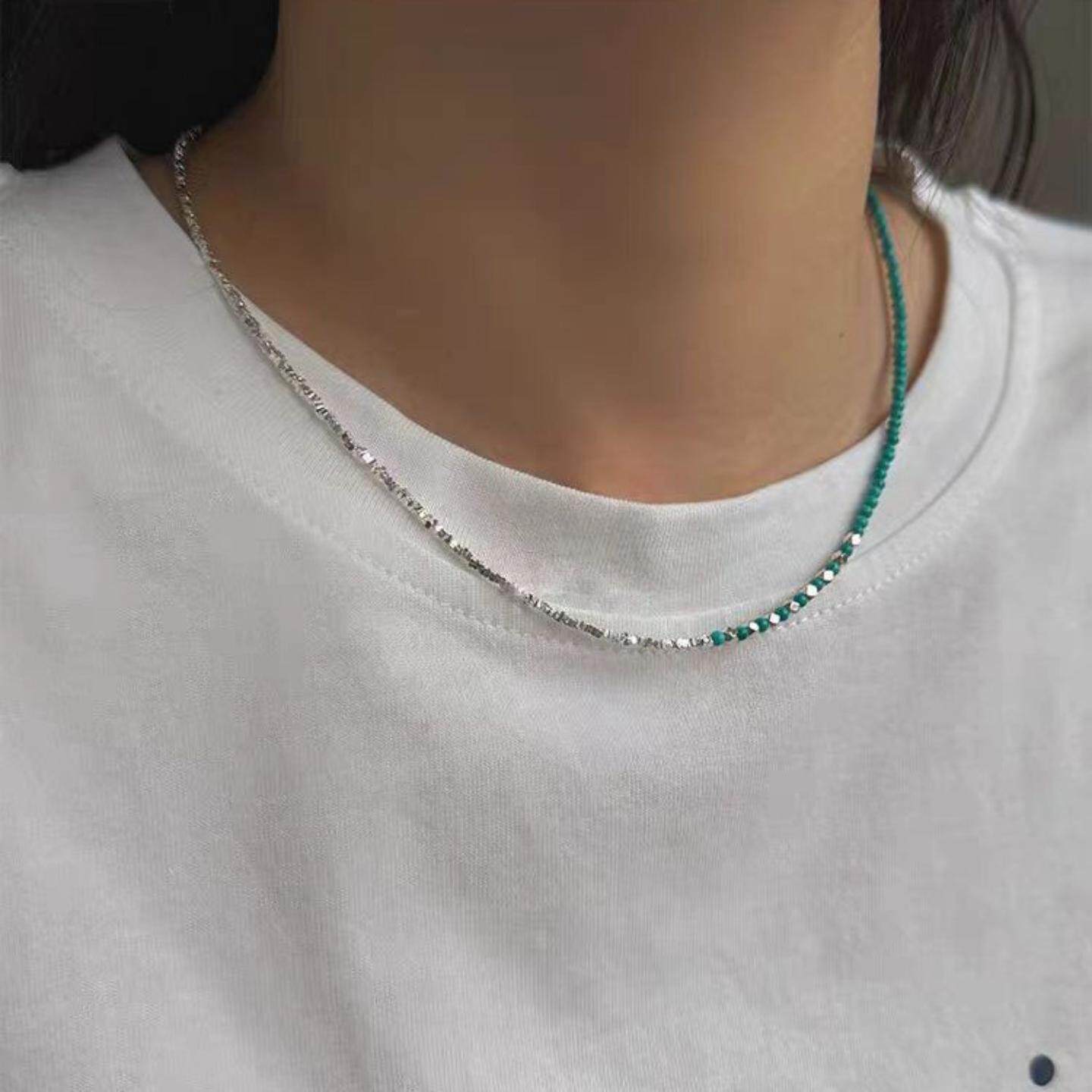 绿松石碎银子项链女时尚轻奢高级感锁骨链2025新款小众毛衣链颈链