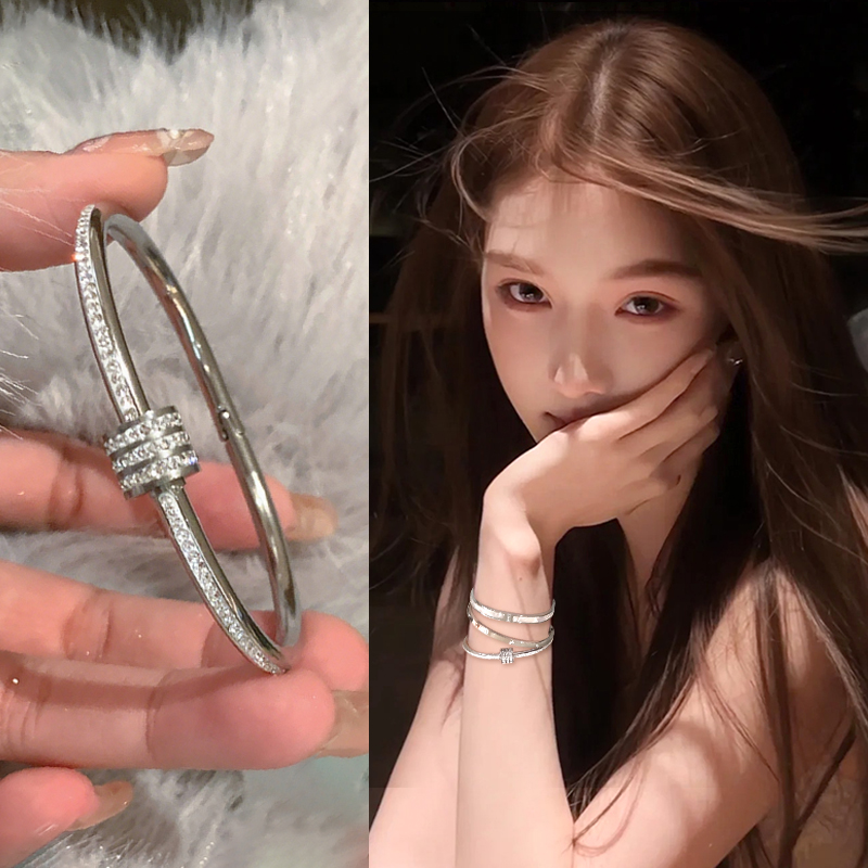 银色小蛮腰手镯轻奢小众