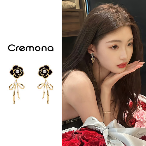 山茶花蝴蝶结三角耳夹女生