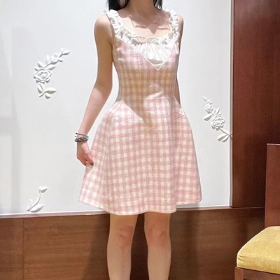 甜美可爱少女感蝴蝶结粉色连衣裙